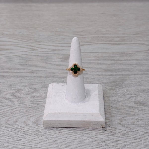 Emerald Clover Ring