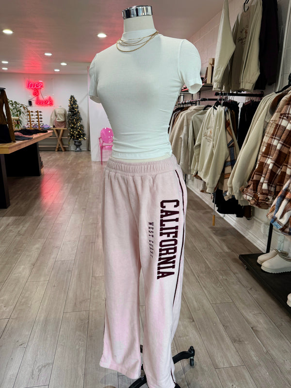LA Embroidered Fleece Pants