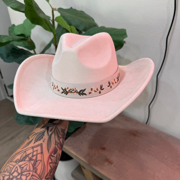 Flores Cowgirl Hat